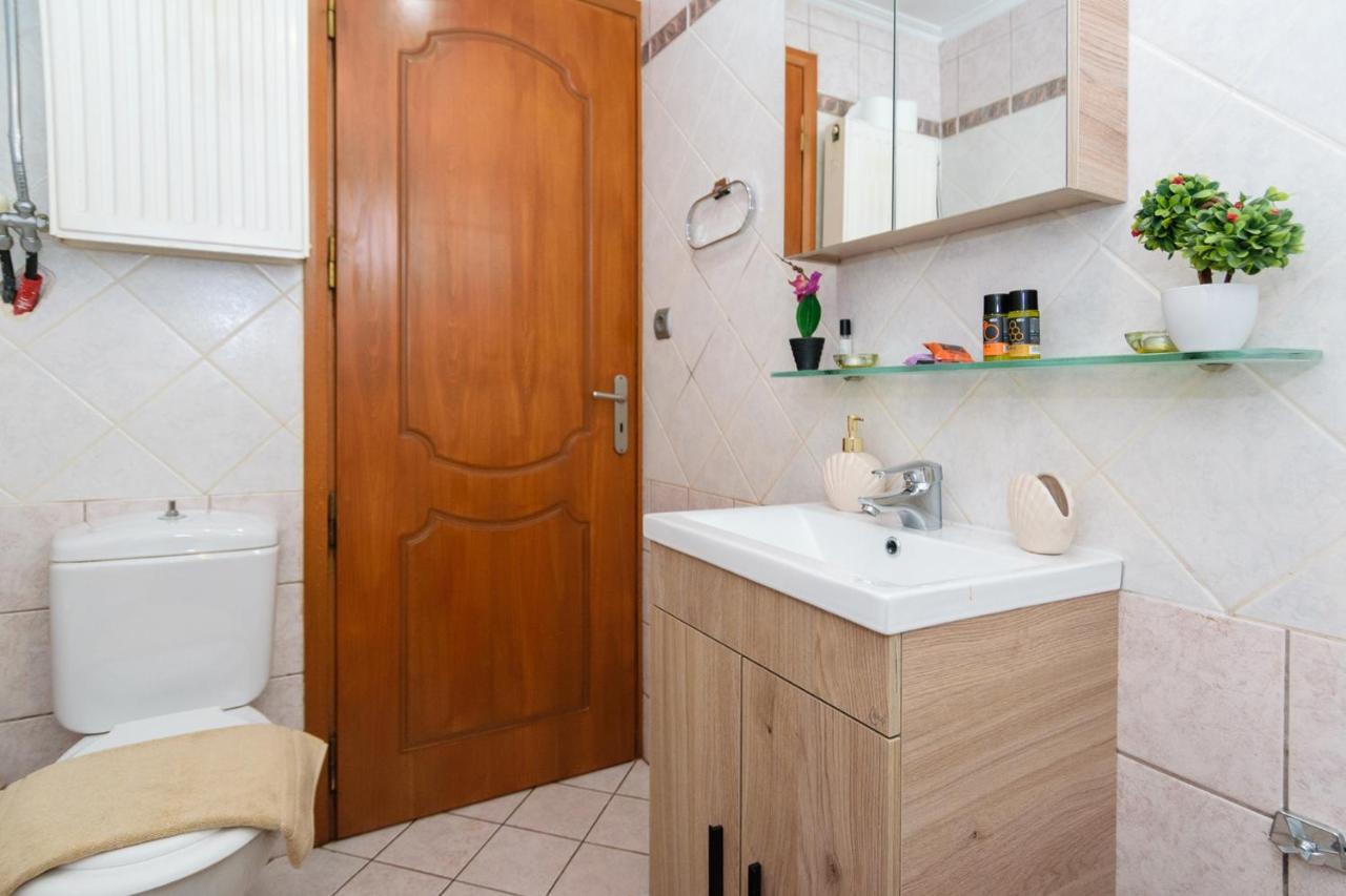 Central Penthouse In Quiet Neighborhood Near Sandy Beach Chania  Exterior foto